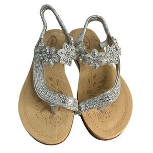 Atalina Rhinestone Embellished Sandals Womens 9M 39 Silver Flower Wedge Shoes